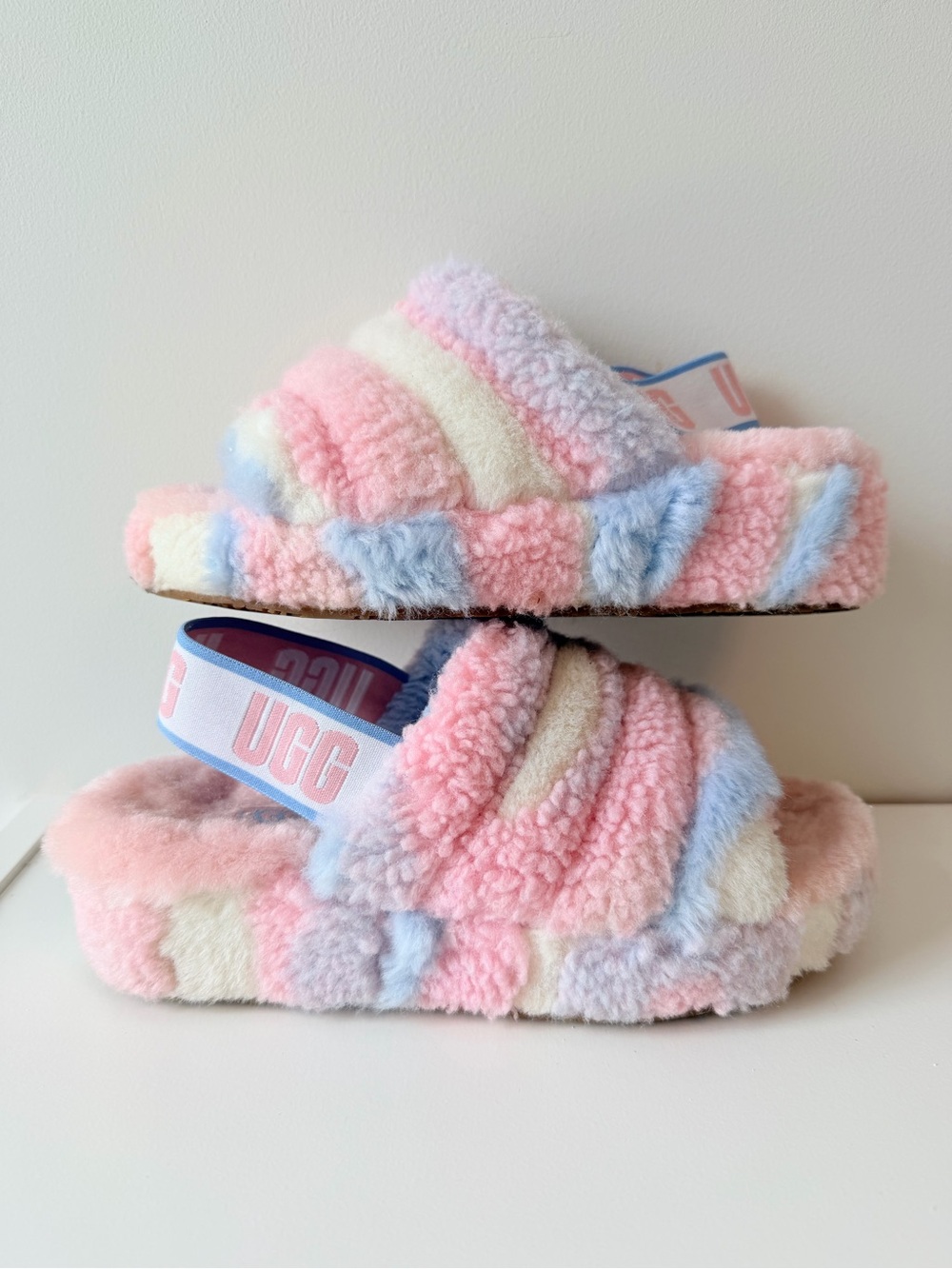 UGG Fluff Yeah Slide in Cali Collage Size 5 - Picture 3 of 6
